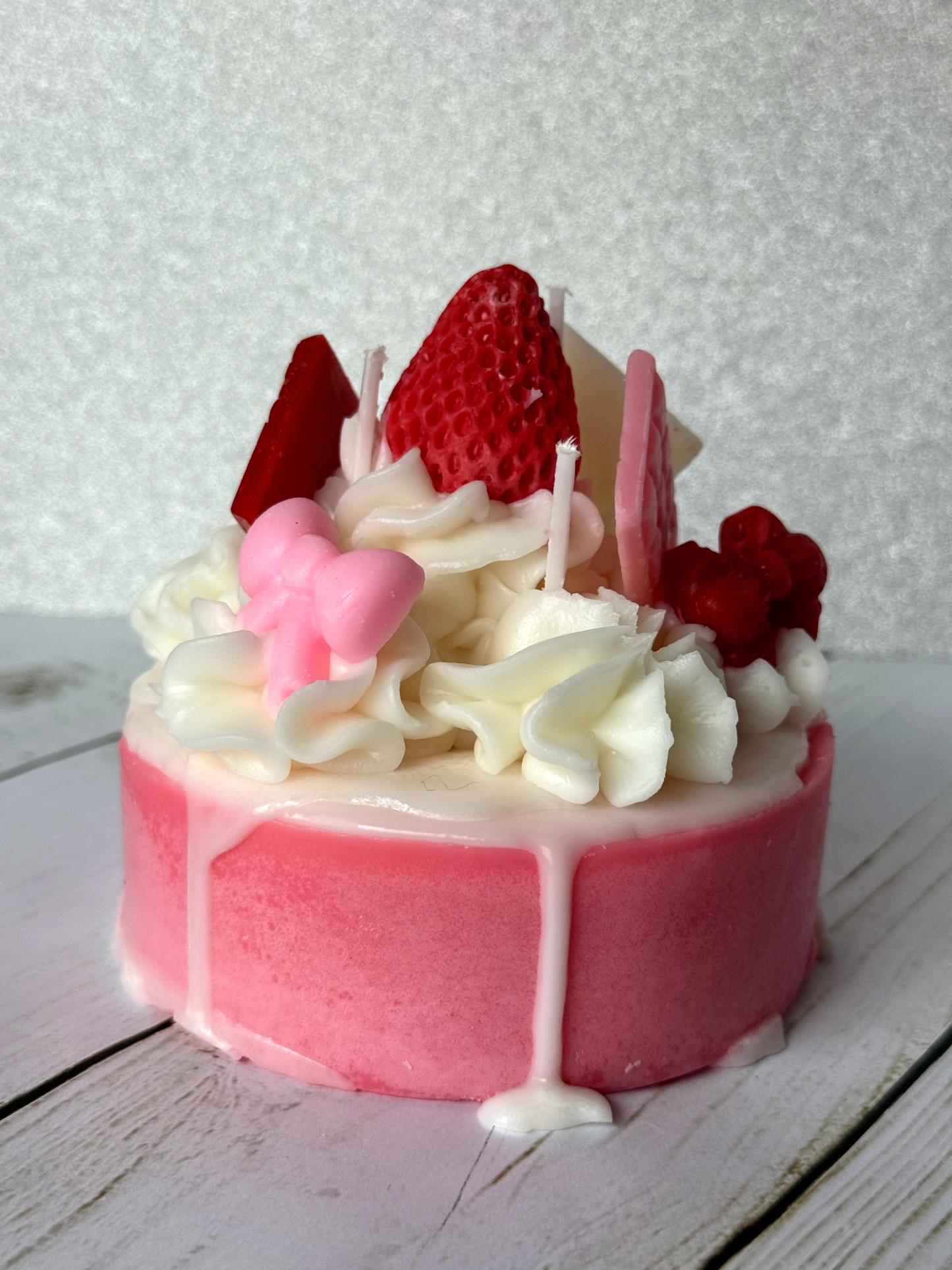 Strawberry Wishes – Cake Candle
